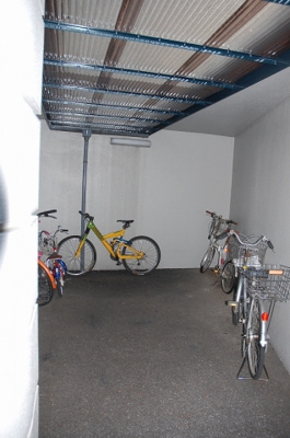 【その他共用部分】 | トードホール | 自転車置場