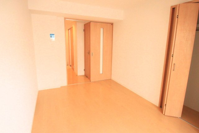 THE　ESTATE　NAGASE ( 近畿大学 一人暮らし )の居間・リビング