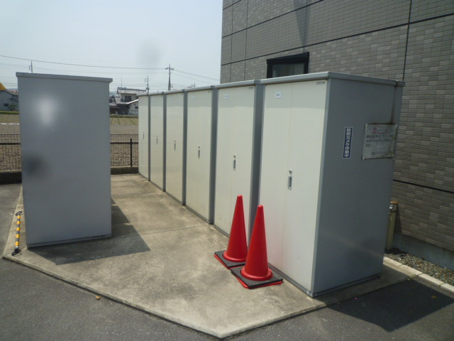 倉敷市大島のアパートの設備|倉庫