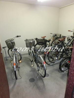 【その他共用部分】 | アヴニール山手 | アヴニール山手　駐輪場