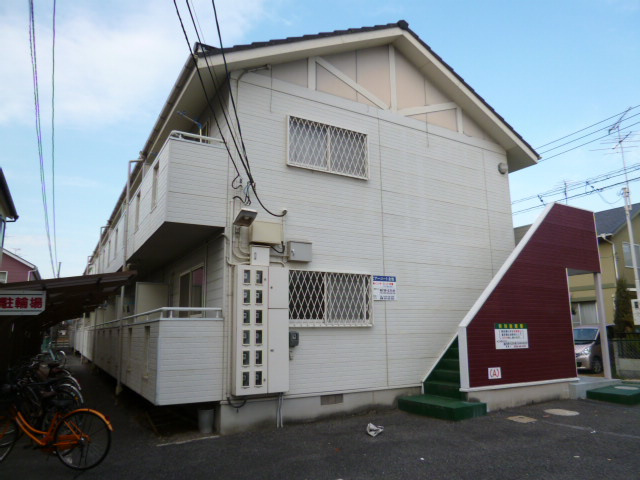 倉敷市上東のアパートの外観