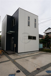 【外観】 | 周辺は閑静な住宅街です