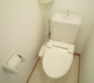 【トイレ】 | クレール西宮の沢 | トイレには快適な温水洗浄便座付
