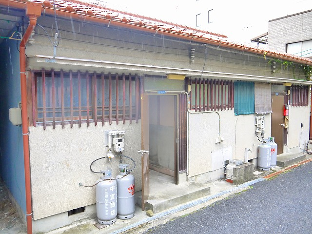 大西様借家の外観