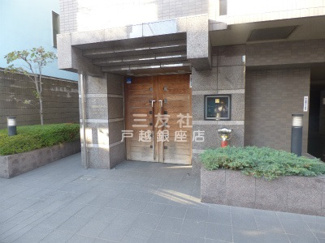 【エントランス】