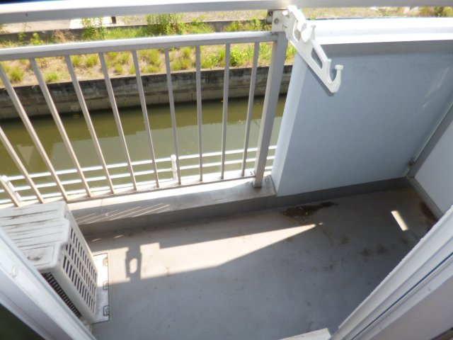 ビバリーガーデン大島Ｂのバルコニー