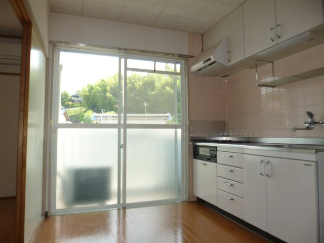 ビバリーガーデン大島Ｂのキッチン|ダイニング