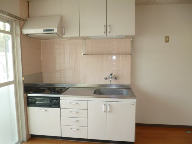 ビバリーガーデン大島Ｂのキッチン