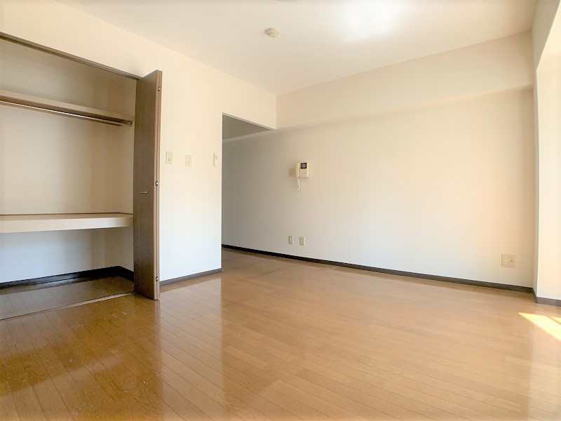 エコクリエイト駅西の内装