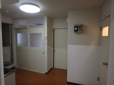 【玄関】 | キクヤビル