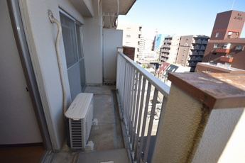 【バルコニー】