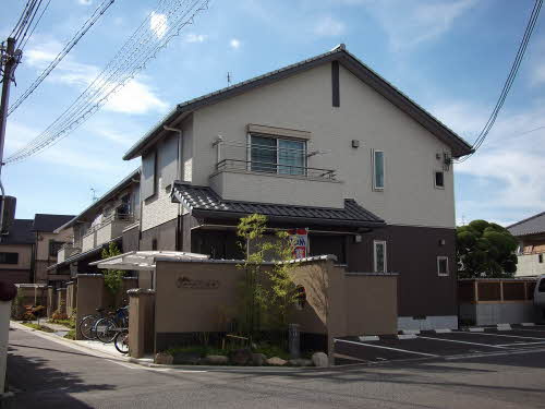 シャーメゾン神市
