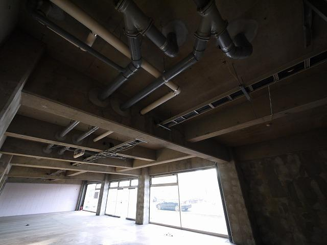 杉田店舗ビルの内装