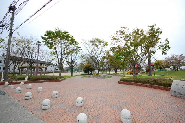 グリーンパーク野中の周辺|公園が隣にあります。