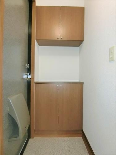 グリーンパーク野中の玄関