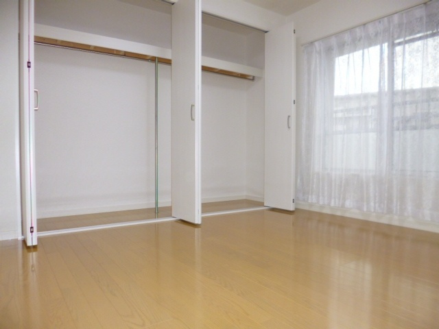滝山団地１１号棟の洋室