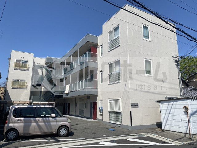 エスパリエ柏原の外観