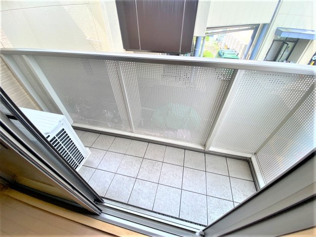 クラヴィエ長田町のバルコニー