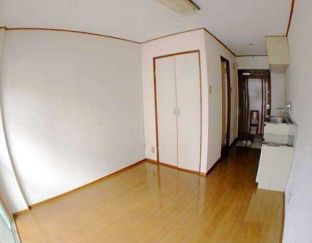 小若江ドミトリーの内装
