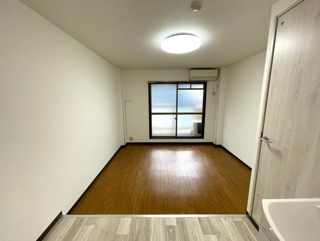 プリエール光陽(近畿大学一人暮らし)の洋室