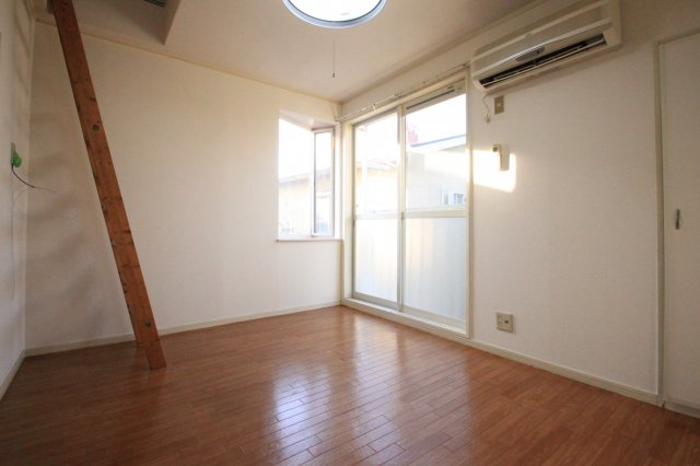 サンホーム( 近畿大学 一人暮らし )の洋室