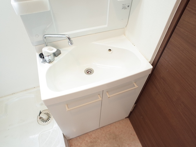 第５土肥ビルの独立洗面台