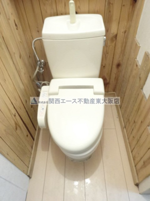 【トイレ】 | 五条町貸家│縄手東小学校区！内装大改装済みの貸家です！│