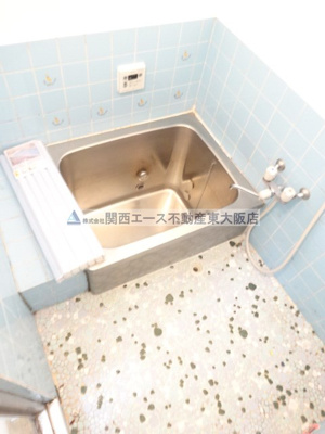 【浴室】 | 五条町貸家│縄手東小学校区！内装大改装済みの貸家です！│