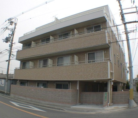 東大阪市西上小阪の賃貸マンションの外観