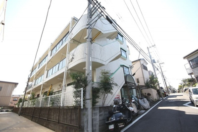 【外観】 | パームヴィラ鴨居 | 遮音性の高い鉄筋コンクリート造マンション♪