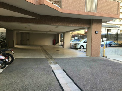 【駐車場】 | ネバーランド西宮鳴尾