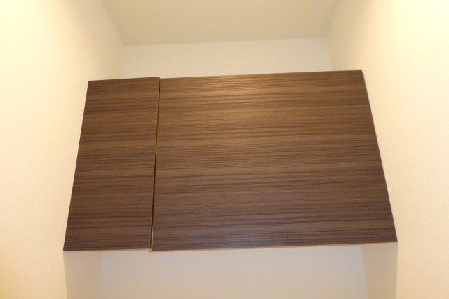 ルヴニールのトイレ|トイレ棚