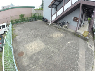 【駐車場】