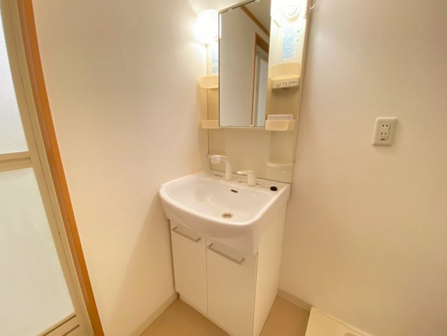 リュミエール　イーストの洗面所