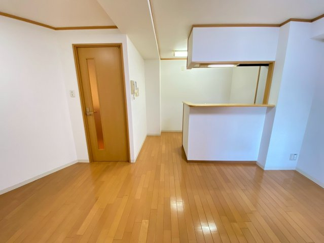 リュミエール　イーストの居間・リビング