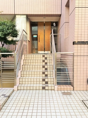 【エントランス】 | 第２メゾンブーケ