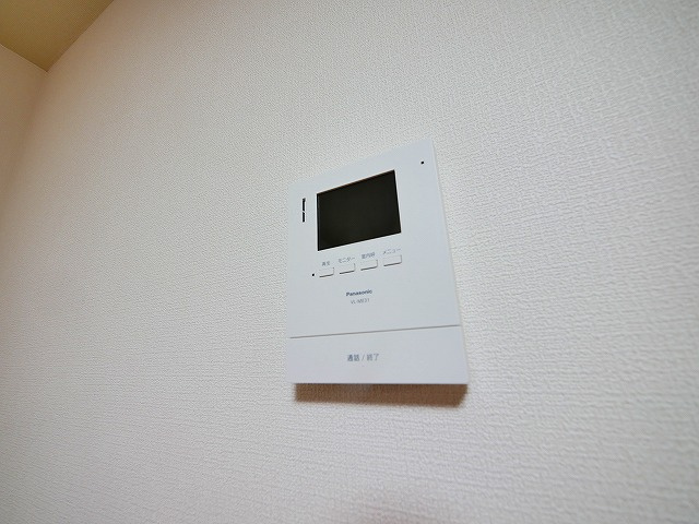 艸香駅前ビルのセキュリティ|インターホンです