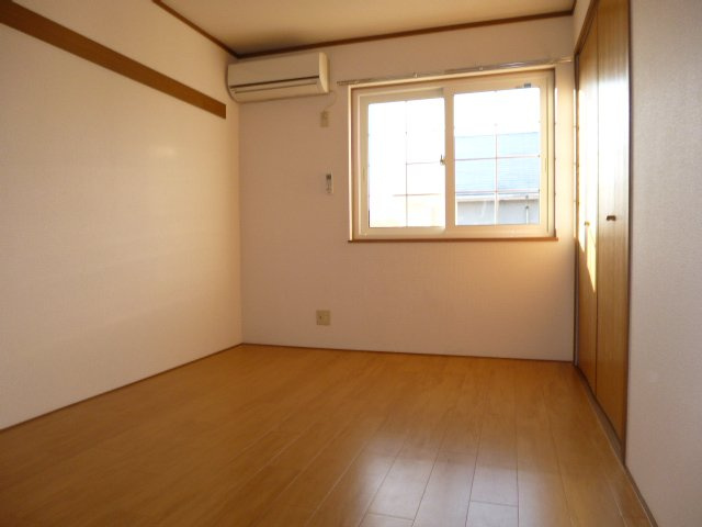 倉敷市茶屋町のアパートの寝室|洋室