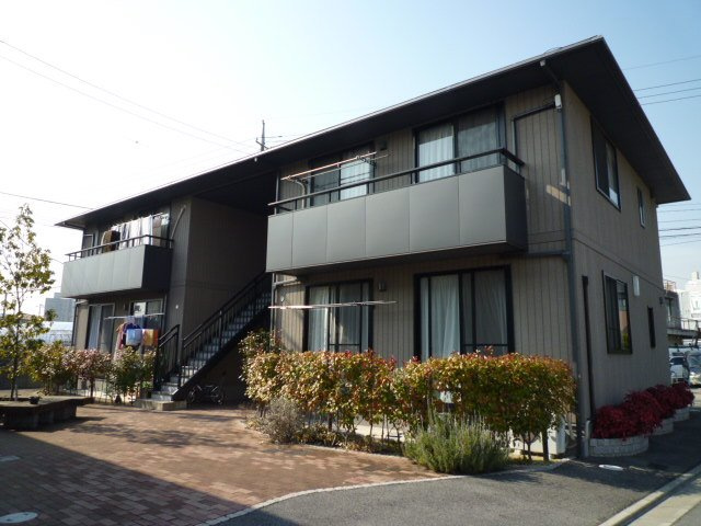 ジョイラックスＢの外観