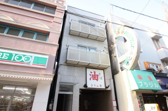 近大前ビル　(近畿大学　一人暮らし)の外観