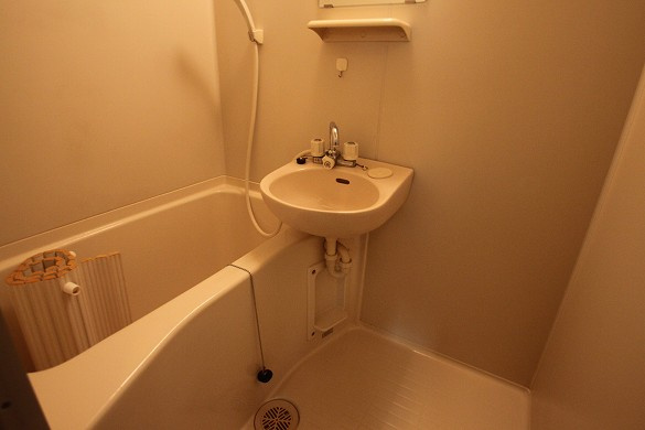 雅ハイツⅡの浴室