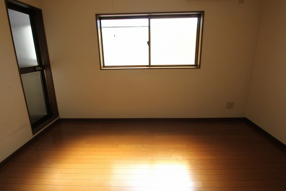 雅ハイツⅡの寝室