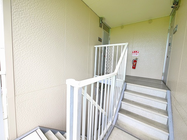 グランテール（東九条町）のその他共用部分|共用階段です。