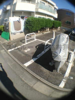 【駐車場】 | リヴィエール桜上水Ⅱ | バイク駐輪スペース(5,000円/月)