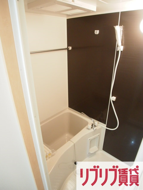 Presento A Toi(プレゾンアトワ)の浴室