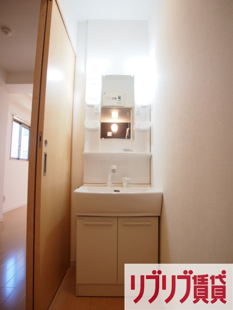 Presento A Toi(プレゾンアトワ)の独立洗面台