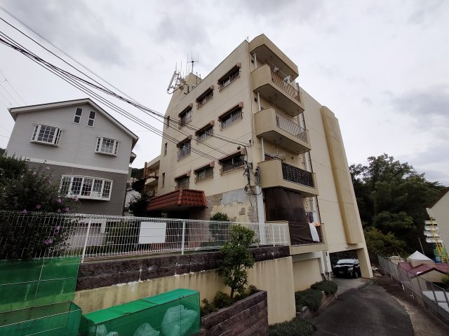  | くさかマンション