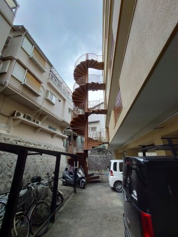  | くさかマンション