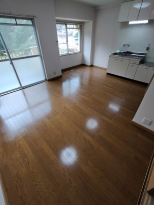 【居間・リビング】 | くさかマンション