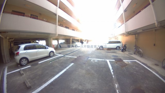 【駐車場】 | サンプラザ新石切